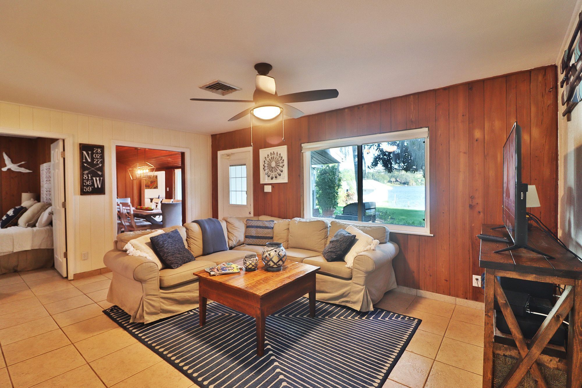 Smart TV, video games, DVD player, ping pong