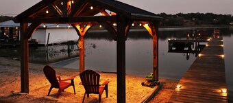 Beautiful home on Crooked Lake- perfect for families or couples getaway