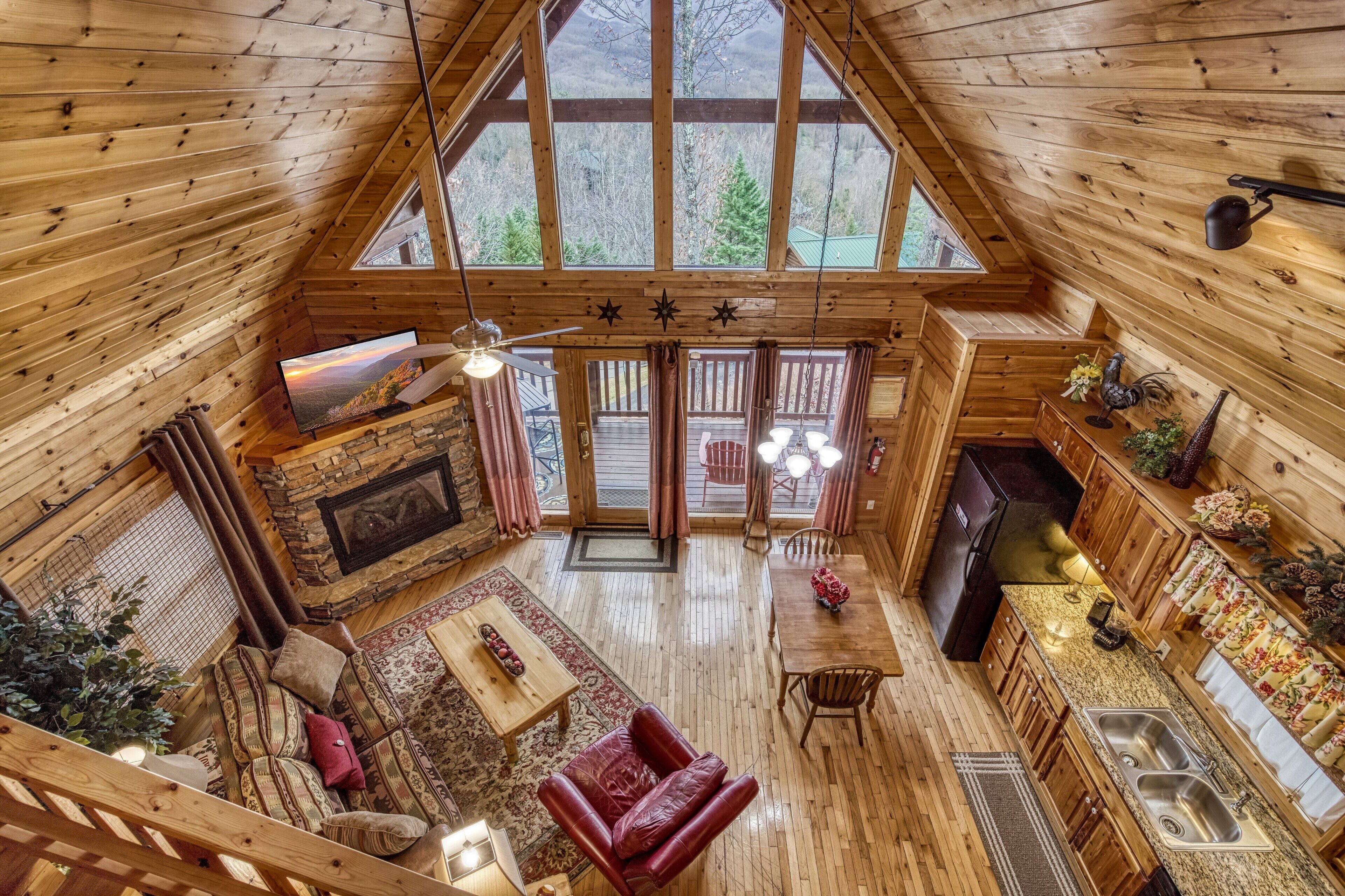 Télévision, cheminée, lecteur de DVD