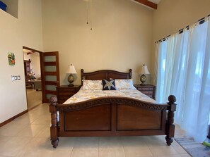 3 bedrooms, in-room safe, iron/ironing board, free WiFi