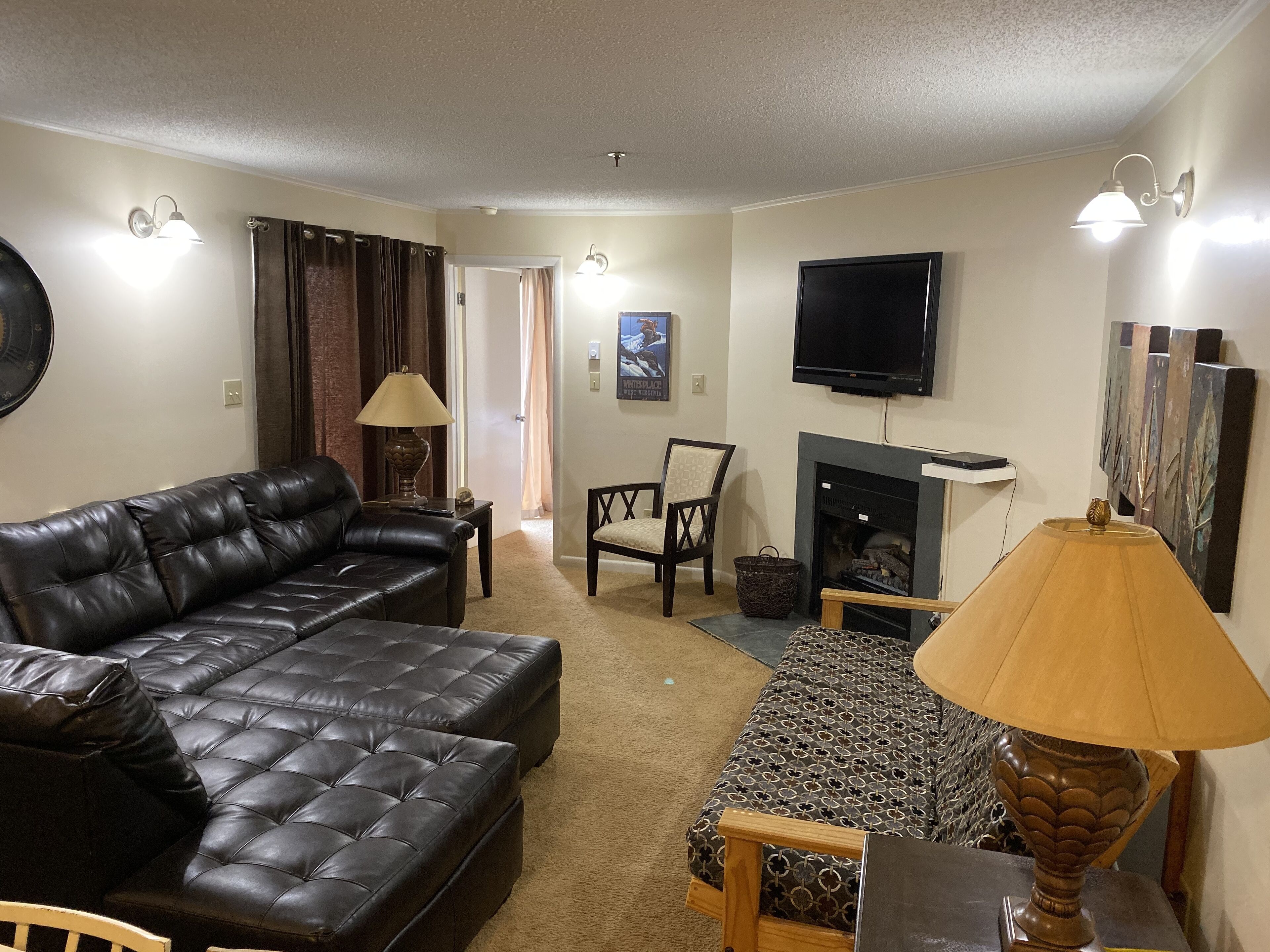 1st Floor Ski In Ski Out Condo at Winterplace. Enjoy the convenience & comfort!