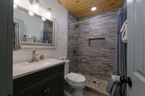 Bañera y secador de pelo