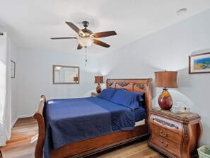 2 Schlafzimmer, Bügeleisen/Bügelbrett, kostenloses WLAN, Bettwäsche