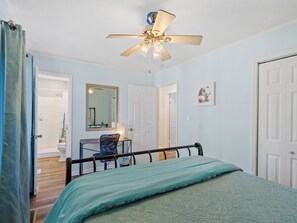 2 bedrooms, iron/ironing board, free WiFi, bed sheets