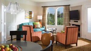 TV, peis og DVD-spiller