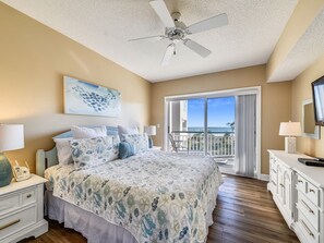 1 habitación, tabla de planchar con plancha, internet y ropa de cama 