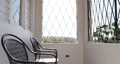 Charming & Comfortable 1-Bedroom Suite in Montego Bay