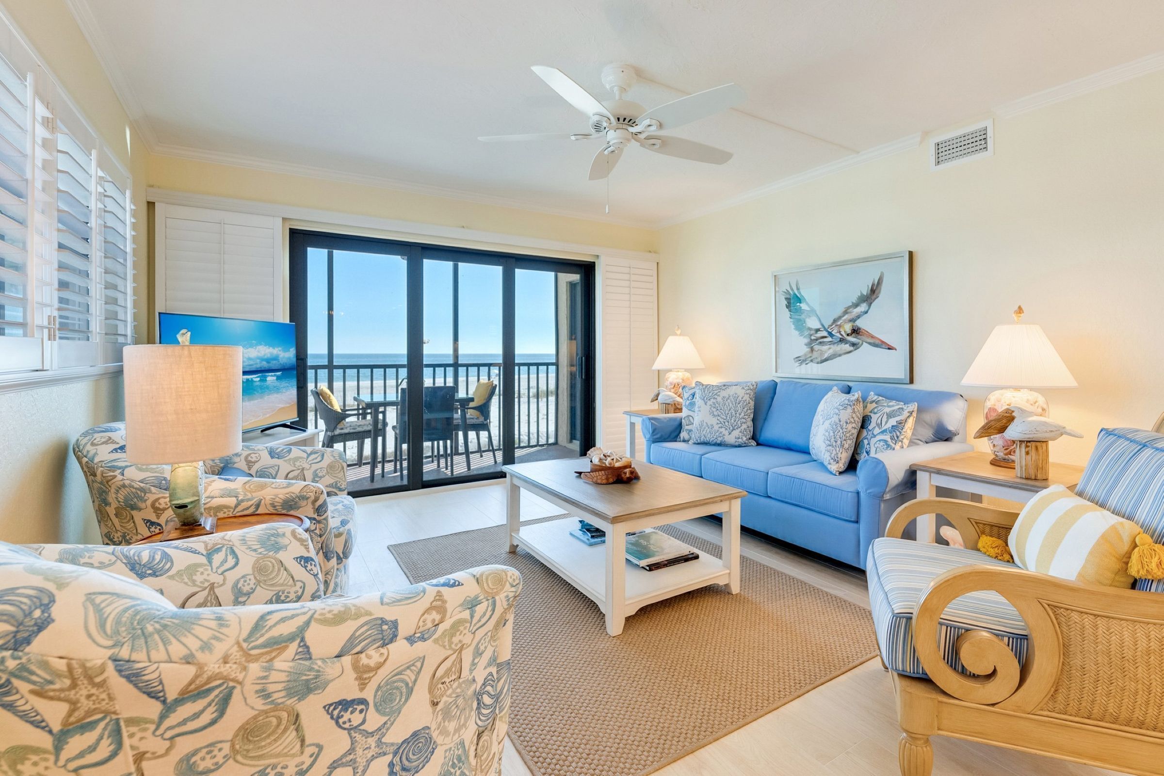 テレビ、書斎 / ワークスペース