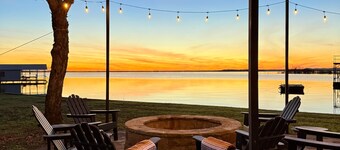 "Whitetail Cove" Gorgeous Waterfront Home vid sjön Buchanan