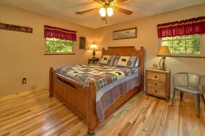 3 bedrooms, free WiFi, bed sheets