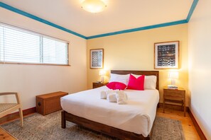 2 室のベッドルーム、アイロン / アイロン台、WiFi、ベッドシーツ