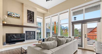 Kuvataide!Panoraama vuoristomaisemat! Ylellinen 5Brs / 4. 5Ba kaupunkiasunto, Canmore 12