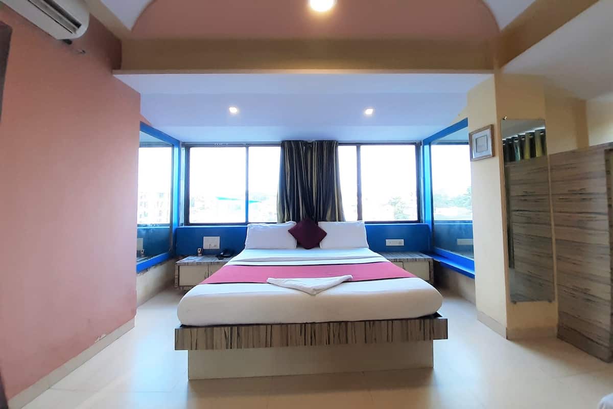 deluxe double room | free wifi