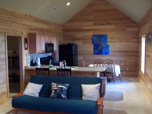 "Clean/Maintained Fully Furnished Premium Lodging"- Dolphin Lodge