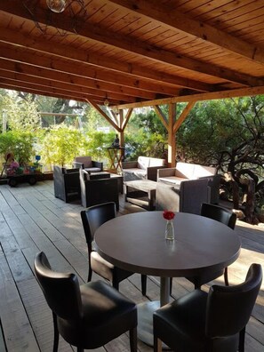 Terrace/patio - Mare e Monti Chalets (Serra-di-Ferro)