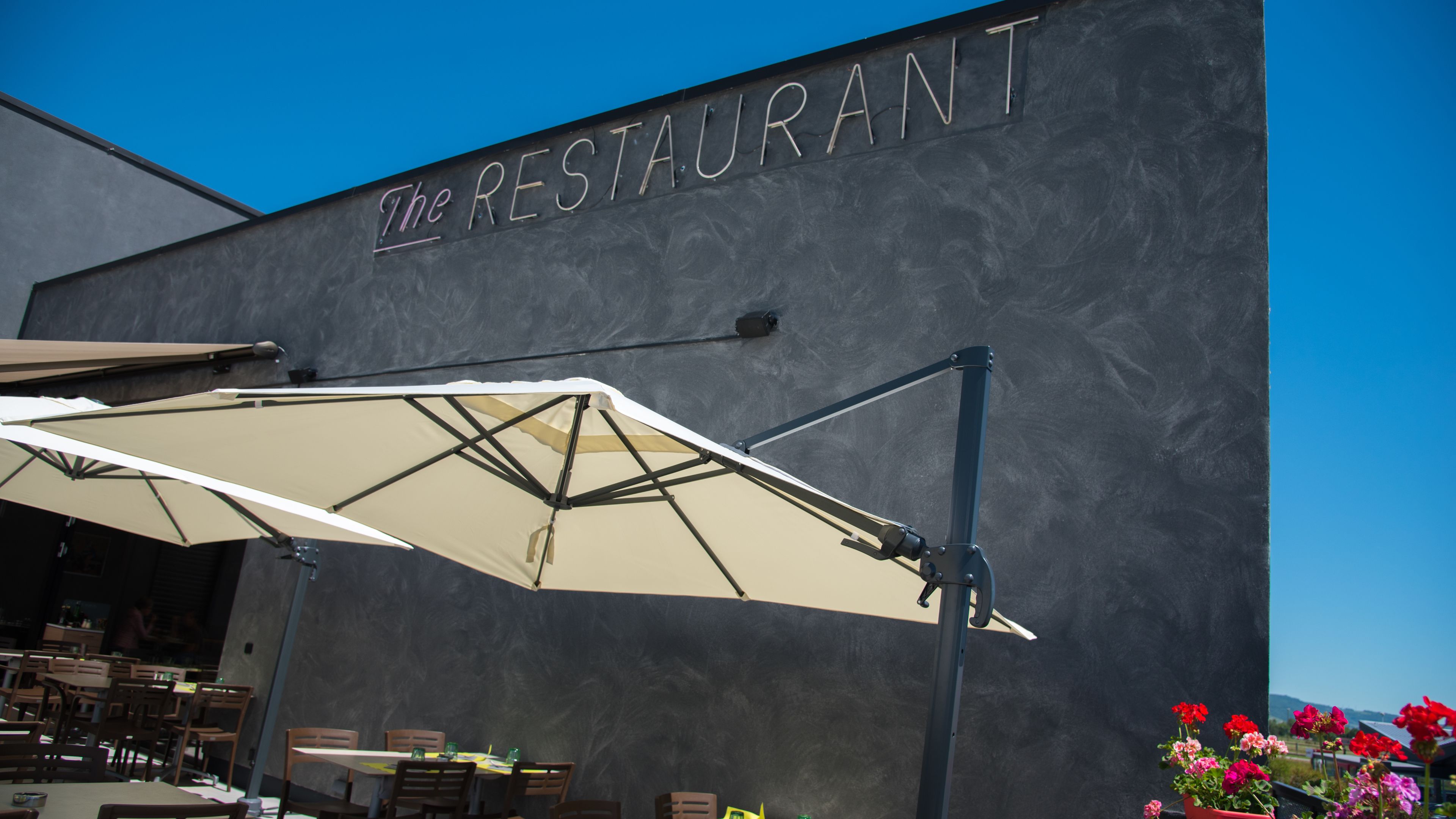 breakfast, lunch served; mediterranean cuisine, al fresco dining