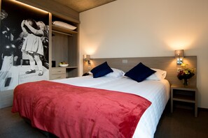 Superior Room, Balcony | Premium bedding, down comforters, in-room safe, individually furnished - The Bowling Hotel (Signy-Avenex)