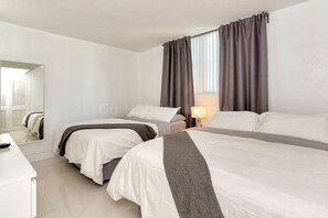 1 bedroom, travel cot, free WiFi - Beachfront Apt | Hollywood, 10th Floor + Pool (Hollywood)