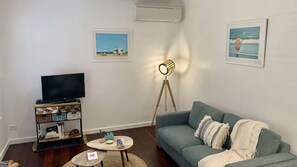 智能電視、DVD 播放機