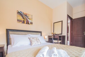 3 Schlafzimmer, Bügeleisen/Bügelbrett, kostenloses WLAN, Bettwäsche