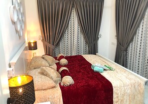 2 bedrooms, soundproofing, free WiFi - Blue Paradise Royal Suite (Mount Lavinia)