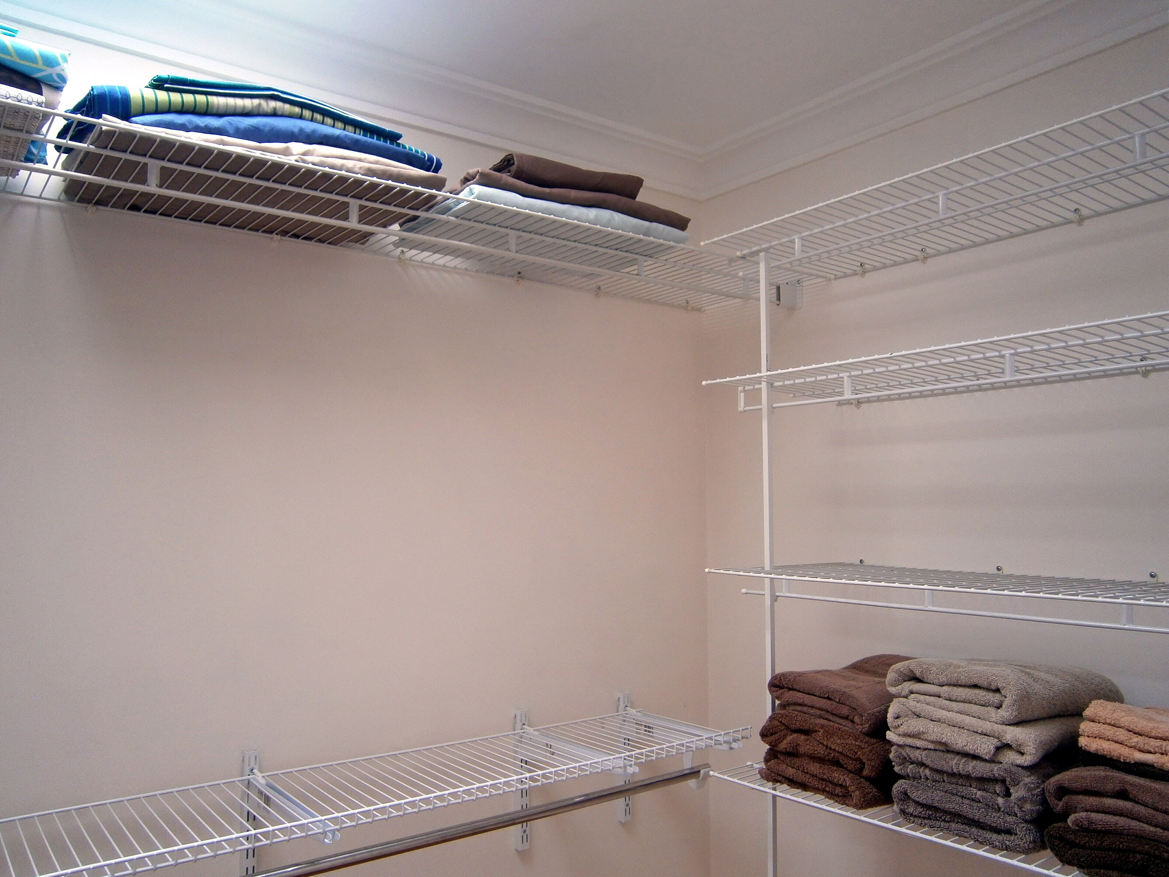 You'll feel at ease in this \"home from home\". — image 23