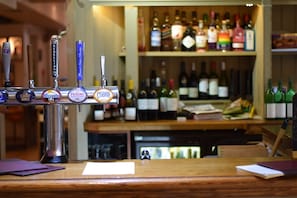Pub - The Bell and Bottle (Maidenhead)