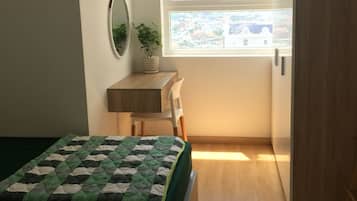 3 bedrooms, iron/ironing board, WiFi
