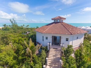 Luxury Villa (Karana 4BR)