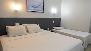 Habitación Deluxe (King) | Escritorio, wifi gratis, ropa de cama
