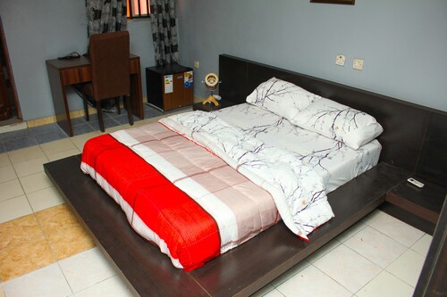 Magnifique Penthouse Room On Admiralty, Lekki 1 (2)
