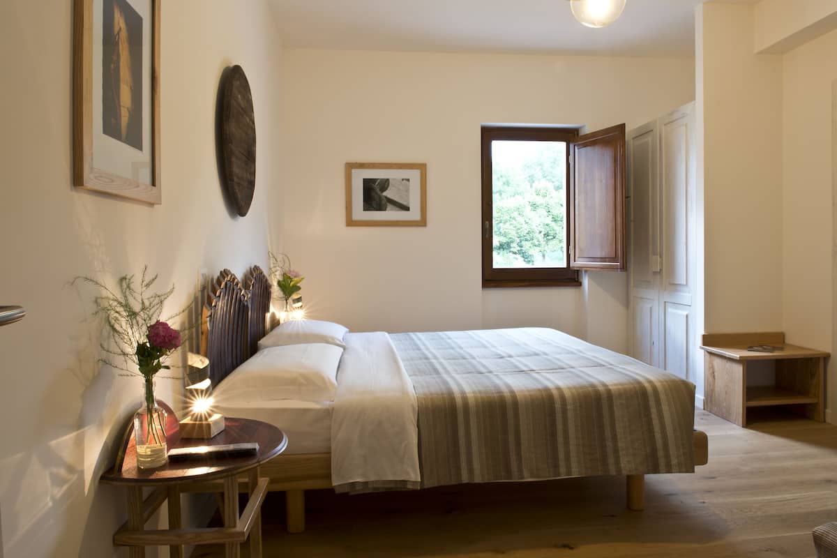 1 habitación, ropa de cama de alta calidad y decoración personalizada