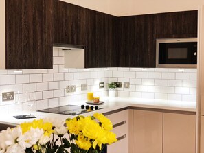 Apartment, 2 Bedrooms | Private kitchen | Fridge, microwave, oven, stovetop - Ekhaya 1 (Salford)