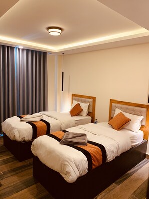 Select Comfort beds, in-room safe, individually decorated - 29 Eleven Bed and Breakfast (Khokana)