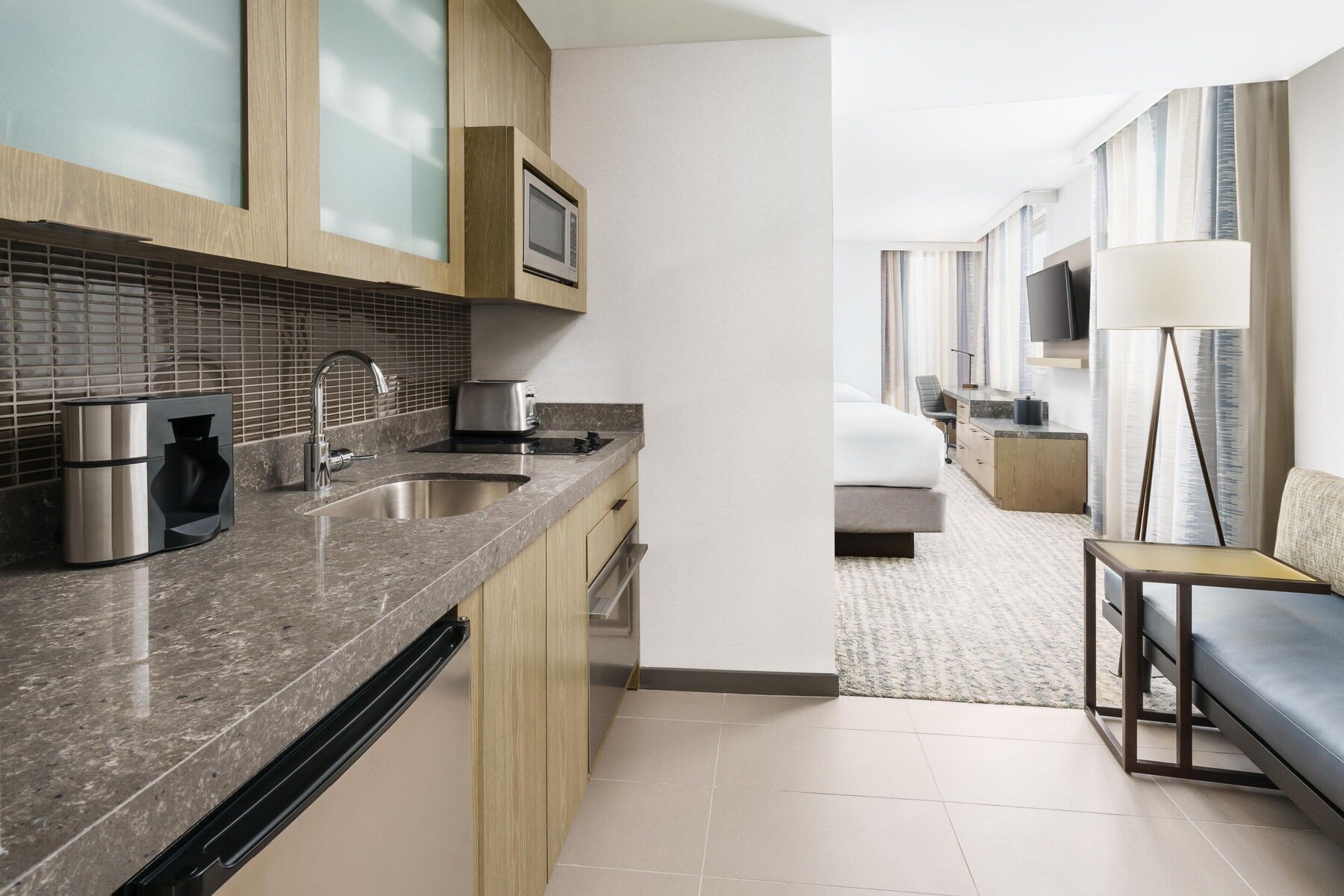 Studio, 2 Queen Beds, Corner | Private kitchen | Coffee/tea maker, mini-fridge, microwave, dishwasher