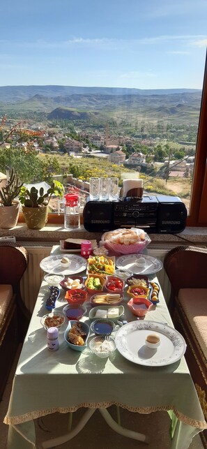 Restaurant - DİRİLİŞ BANARYA PANSİYON (Ürgüp)