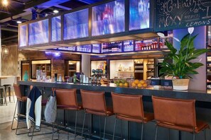 Lobby - Moxy Dublin City (Dublin)