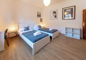 公寓, 2 间卧室 | 熨斗/熨衣板、免费 WiFi、床单