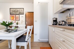 Apartment, 2 Bedrooms | Private kitchenette | Fridge, microwave, oven, stovetop
