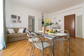 Appartement, 1 chambre | Aire de séjour