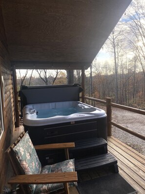 Terrace/patio - Sugar Maple Cabin-Hocking Hills (Logan)
