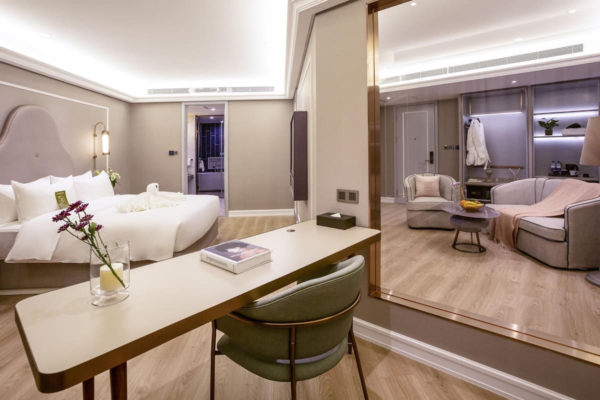 Privilege, Suite, 1 trĂšs grand lit