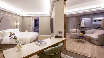 Privilege, Suite, 1 King Bed | Minibar, in-room safe, individually decorated, individually furnished