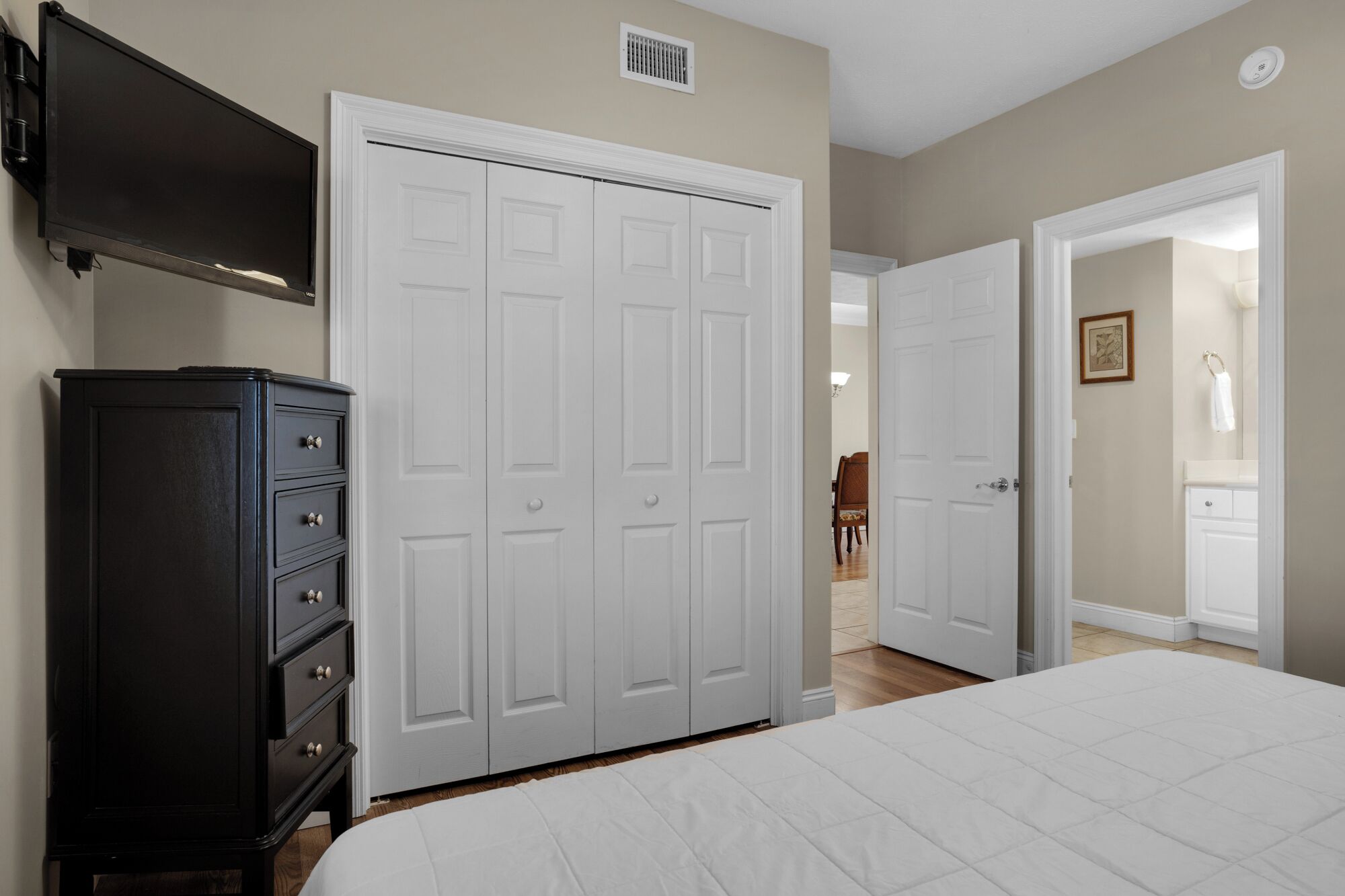 Condo, Multiple Beds, Pool Access | 2 bedrooms, free WiFi