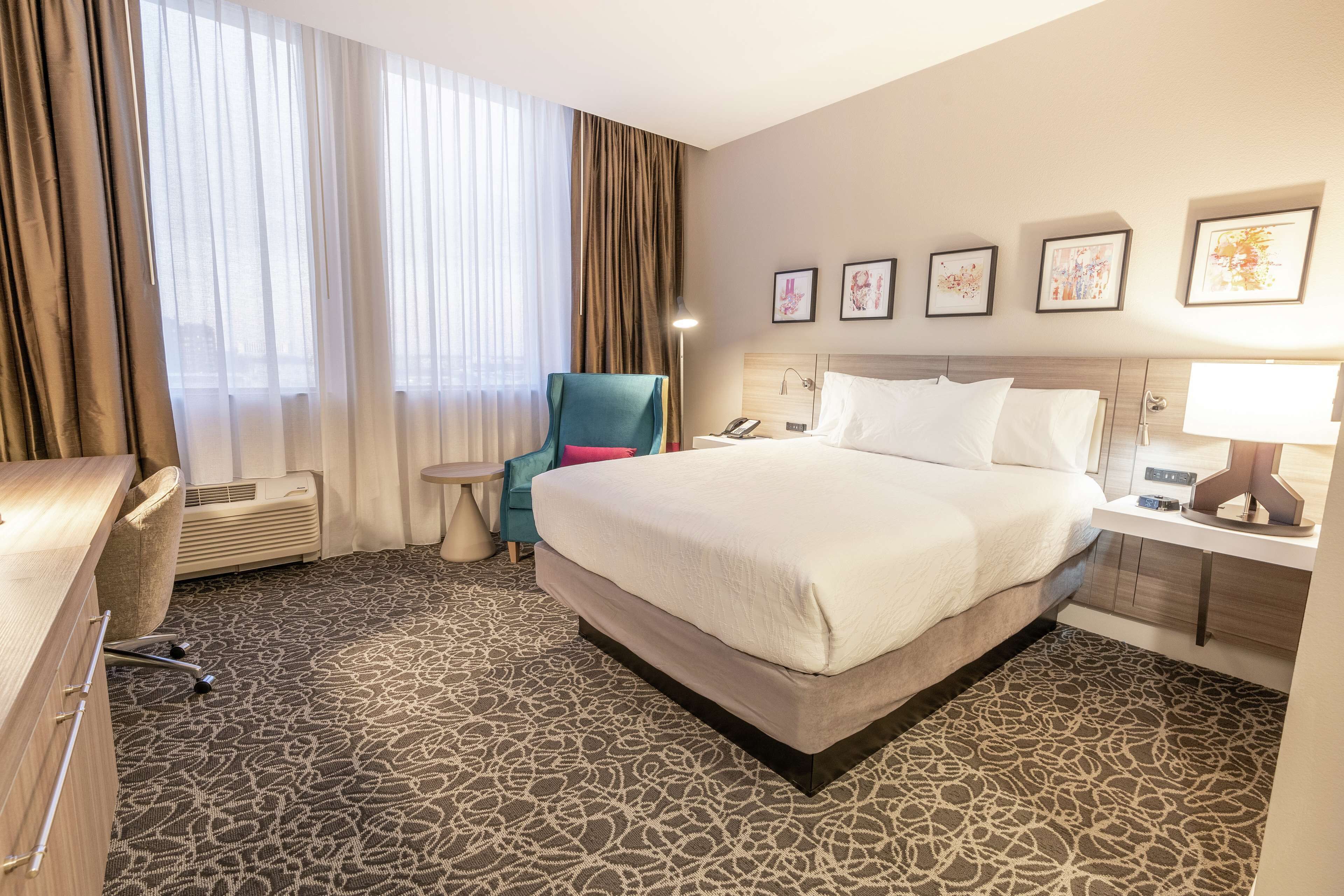 room, 1 queen bed | 1 bedroom, desk, laptop workspace, blackout curtains