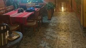 Lobby lounge - Hosteria Los Cristales (Santander de Quilichao)