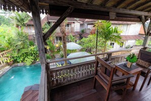 Deluxe Room Upper Floor | Terrace/patio - Royal JJ Ubud Resort & Spa (Ubud)