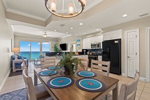 Dining - Treasure Island 0403 (Panama City Beach)