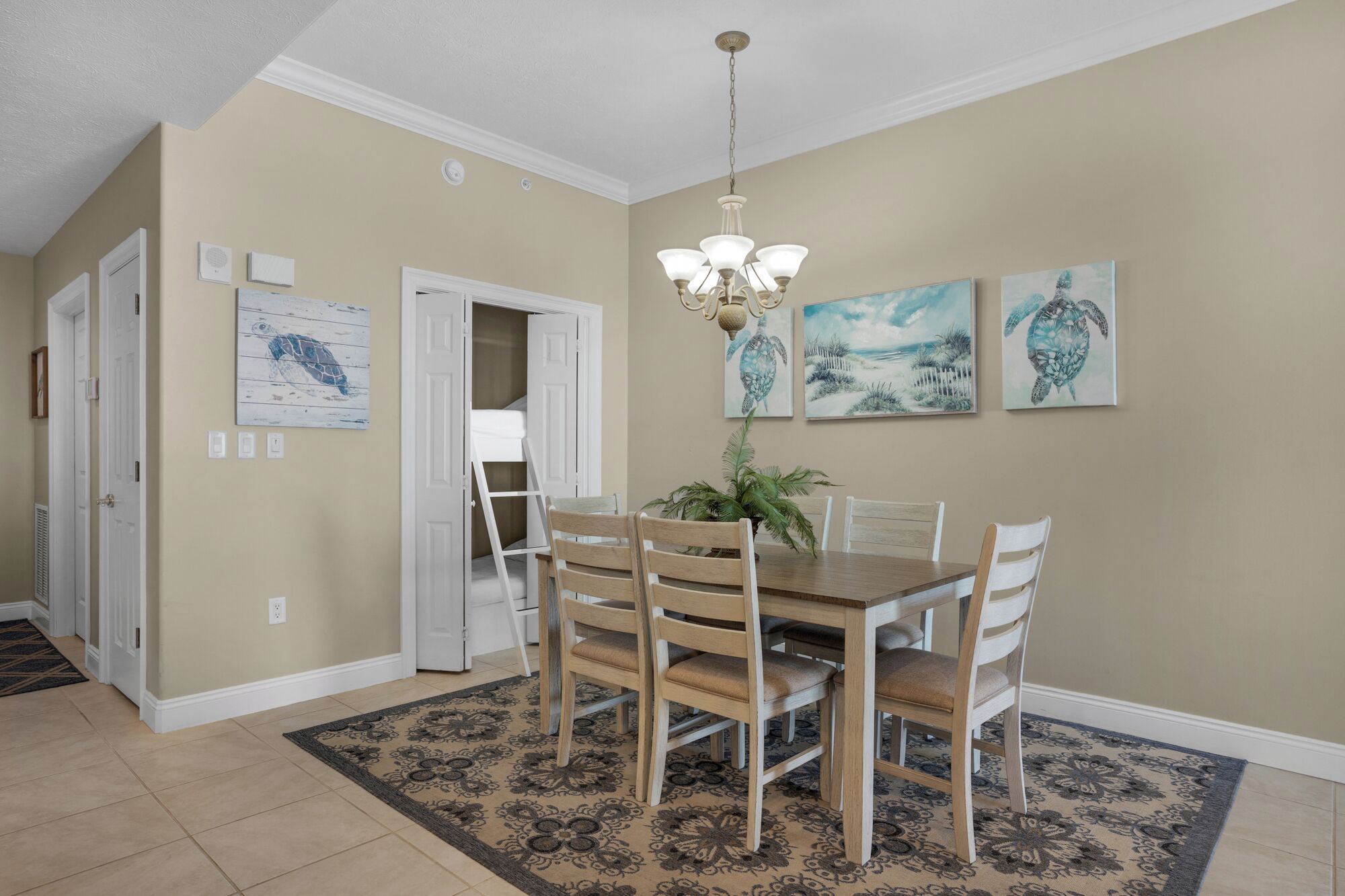 Condo, Multiple Beds, Pool Access | Dining