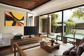 1 habitación, escritorio, wifi gratis y despertador 
